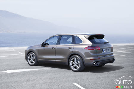 Porsche announces 2015 Cayenne and Cayenne GTS
